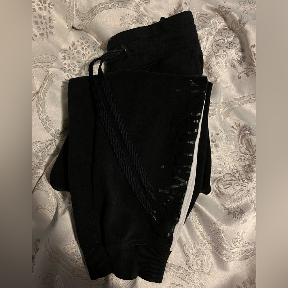 Medium Calvin Klein Sweatpants